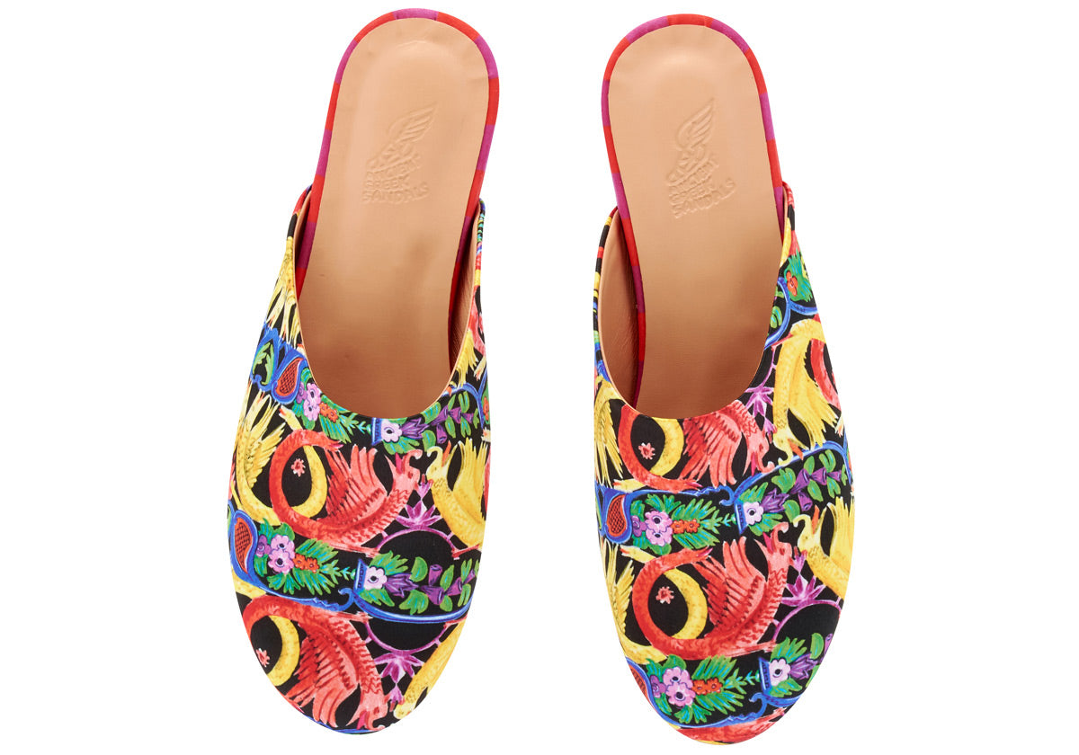 The Benaki Slipper Girlanda