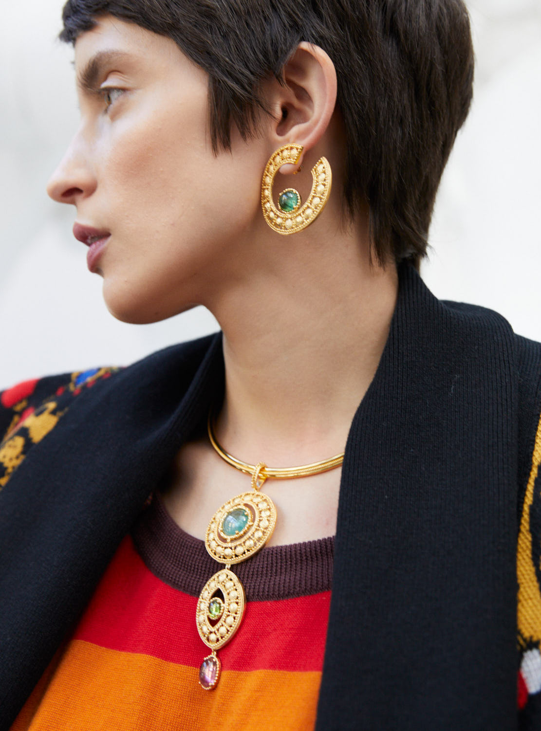 KOSMIMA Gold Choker with Pendant by LALAoUNIS